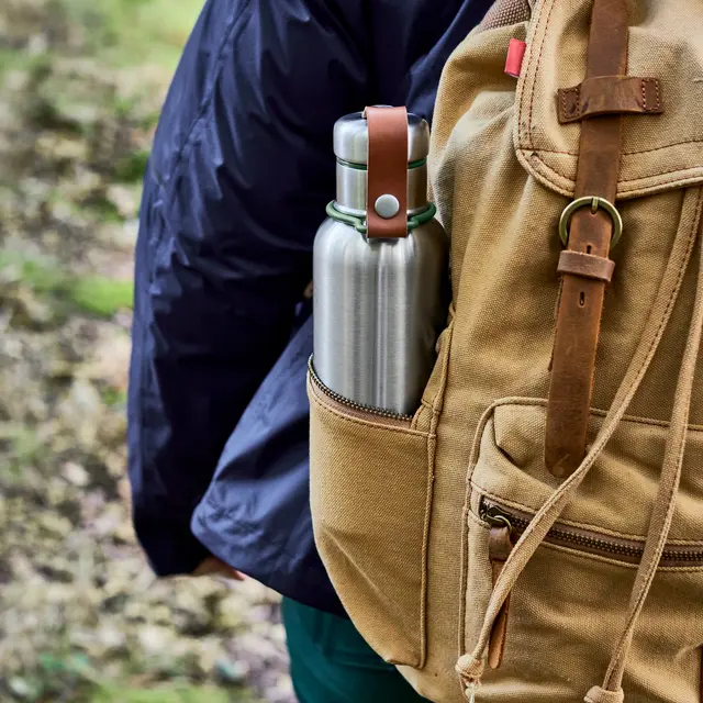 Termoflaske Black+Blum Ins Water Bottle 500 ml Olive 