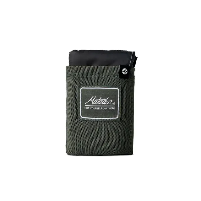 Pledd Matador Pocket Blanket Green 