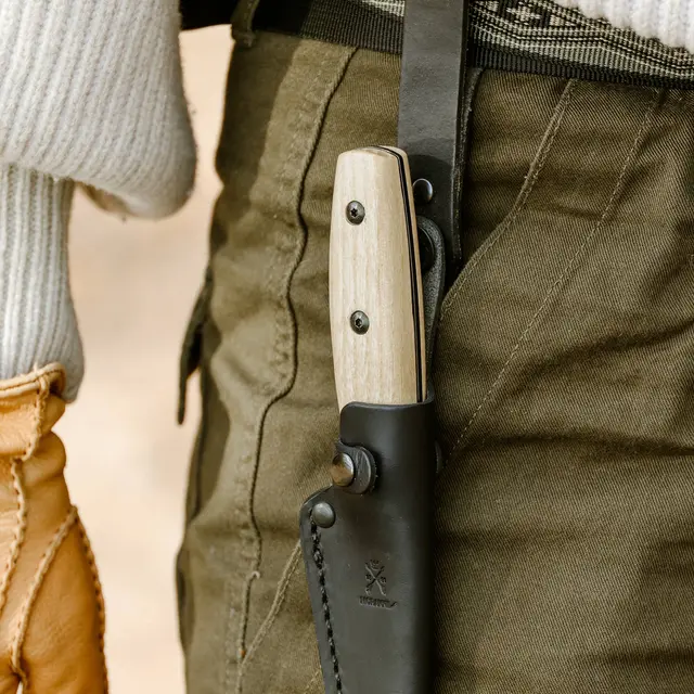 Kniv Morakniv Finn BlackBlade S AshWood 